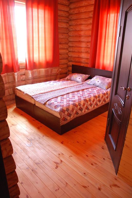 Guest House Ozernaya Cholpon-Ata Ngoại thất bức ảnh